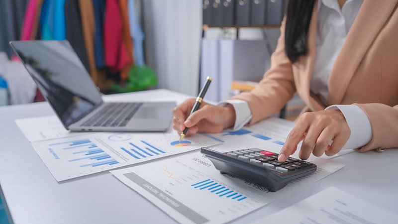 Cain & Co. Specialist Bookkeeping - Top 5 Reasons To Use A Certified Bookkeeper
